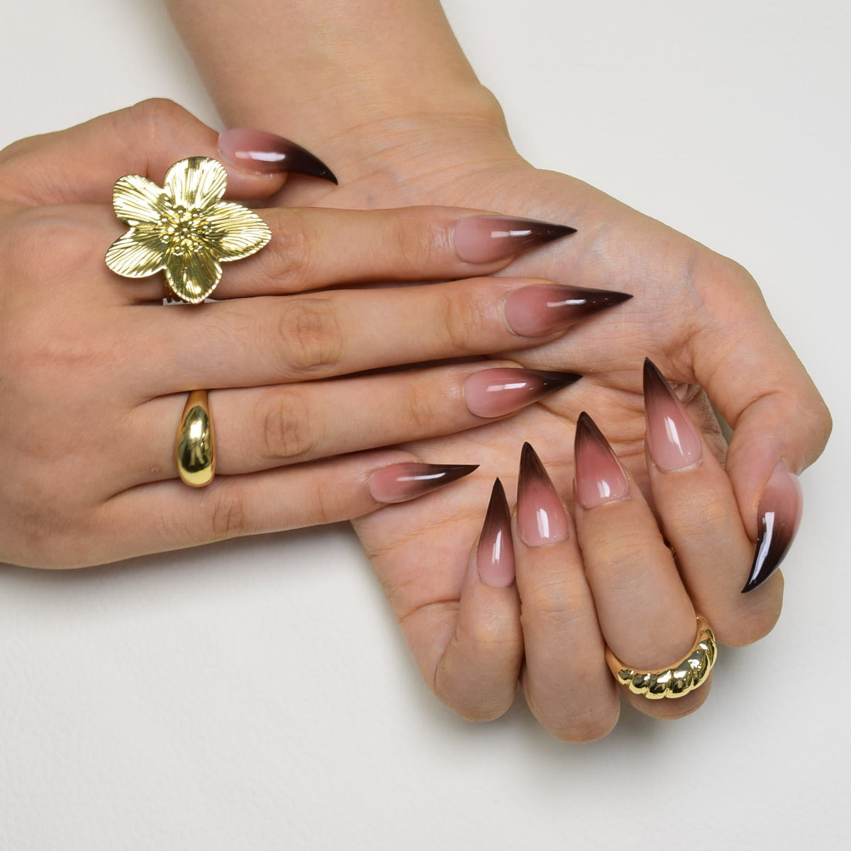 Nailsens Classic Mocha Fade Press-on Nails