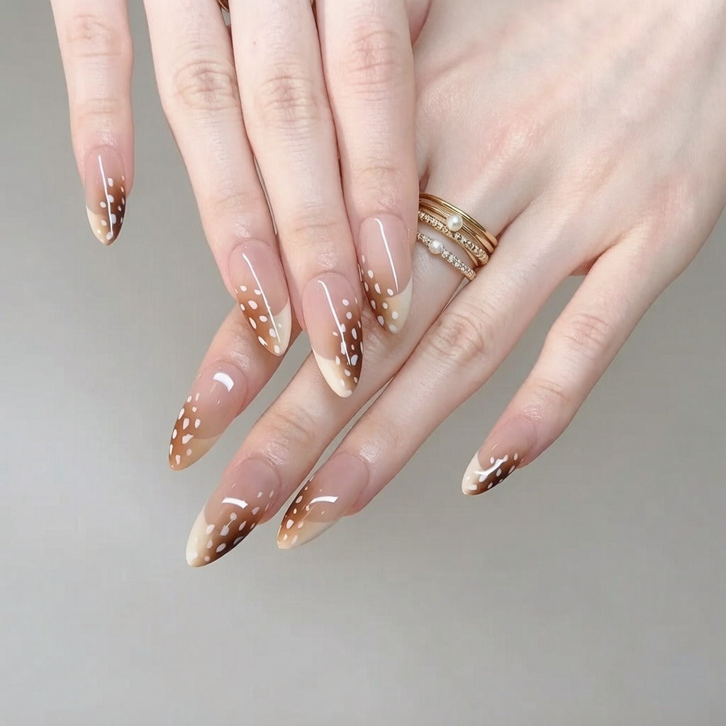 Nailsens Honey Haze On-Hand Look Press-on Nails