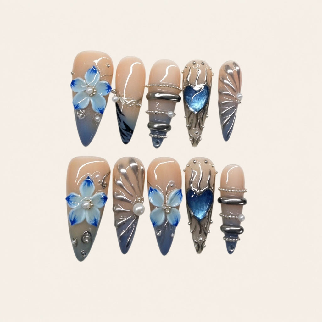 Nailsens Sapphire Muse press-on nail set
